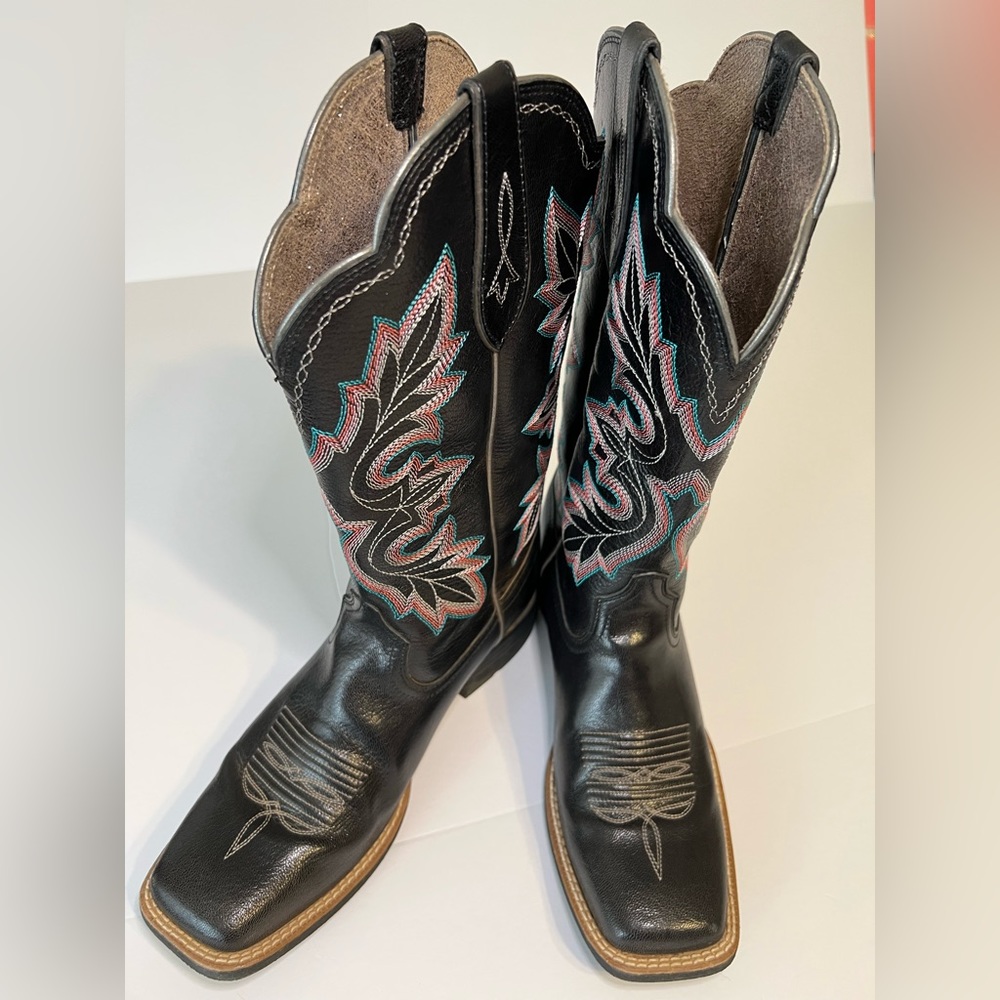 Ariat Women’s Breakout Western Boots in Black